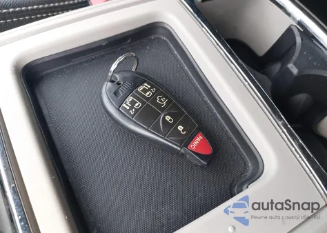 2016 Chrysler Town & Country Touring z USA, uszkodzony, nr VIN 2C4RC1BG7GR110753